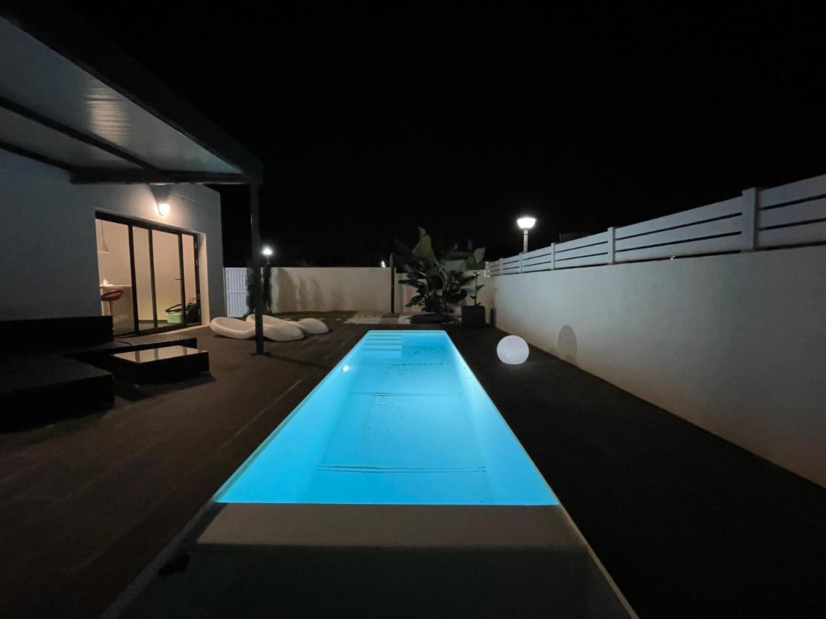 Villa Anyway Conil Un Lujo Frente Al Mar Conil De La Frontera Exterior photo