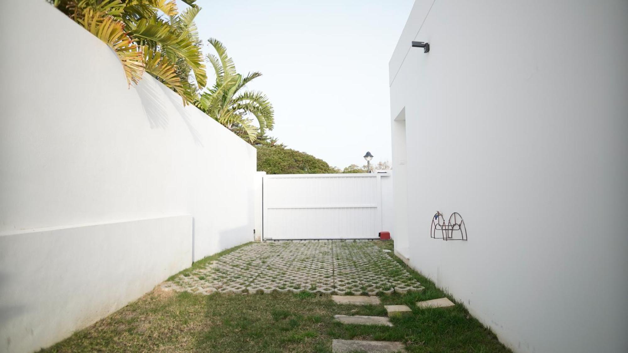Villa Anyway Conil Un Lujo Frente Al Mar Conil De La Frontera Exterior photo
